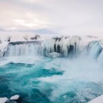 Wie lange dauert es, bis Wasser zu Eis gefriert?